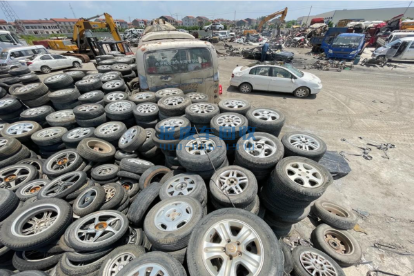 吐鲁番报废车辆的地址和电话，吐鲁番报废车的电话是多少