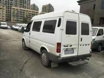 吐鲁番房山区回收旧车二手车报废车 高价收车电话 收购二手车回收背户车二手车