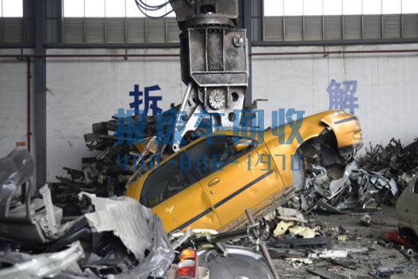 吐鲁番市车辆报废中心电话，吐鲁番车辆报废点